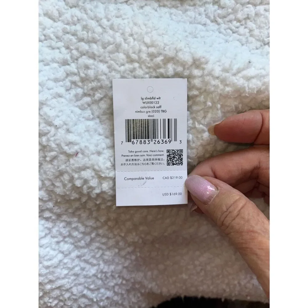 kate spade Two-Tone Gray and White Zip Wallet with Logo